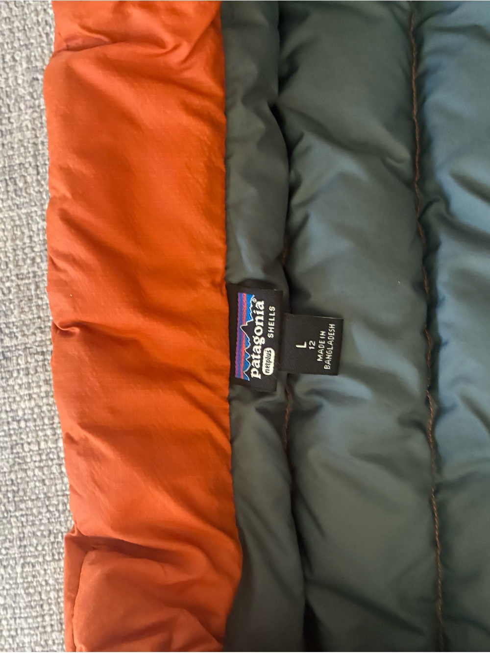 Patagonia Colorblock Puffer Vest - Orange & Teal Green - Picture 3 of 4